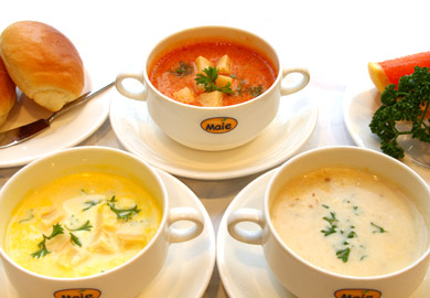 モーニングの一番人気は「特製スープ」連泊に嬉しい日替わりでご用意しました。
